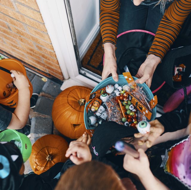 What Time Does Trick Or Treating Start